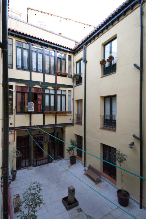 Hostal Rico Madri Exterior foto